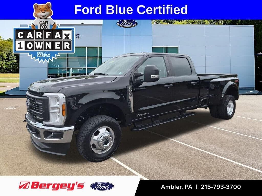 2024 Ford F-350 Super Duty XL — photo 1 of 1