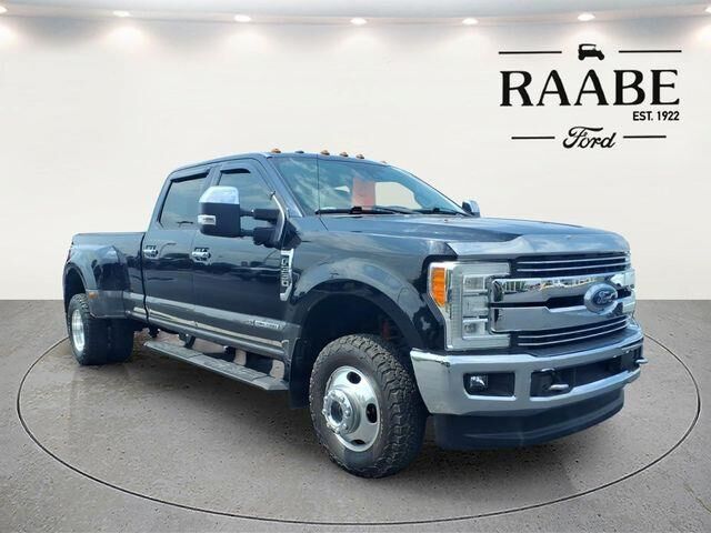 2017 Ford F-350 Super Duty Lariat
