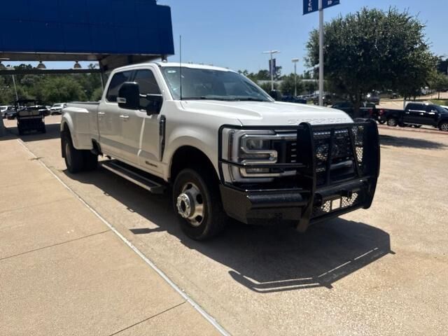 2024 Ford F-350 Super Duty Lariat