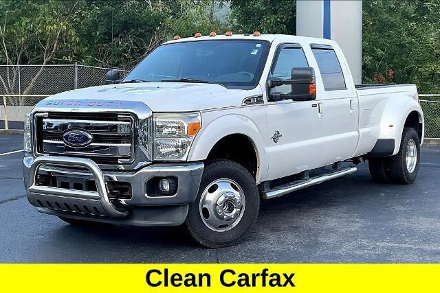 2013 Ford F-350 Super Duty Lariat