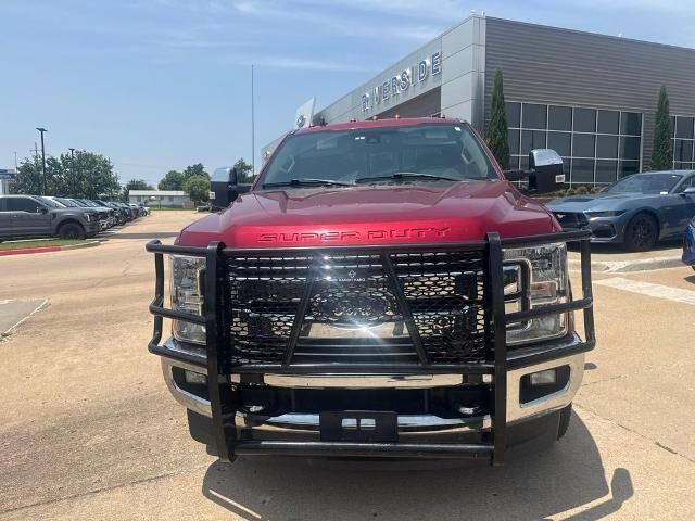 2019 Ford F-350 Super Duty Lariat