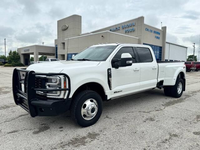 2023 Ford F-350 Super Duty Lariat