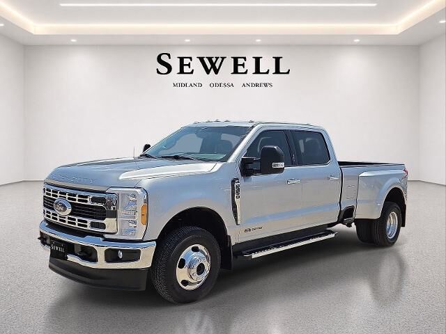 2023 Ford F-350 Super Duty XLT