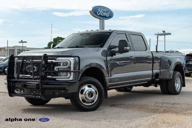 2024 Ford F-350 Super Duty Lariat