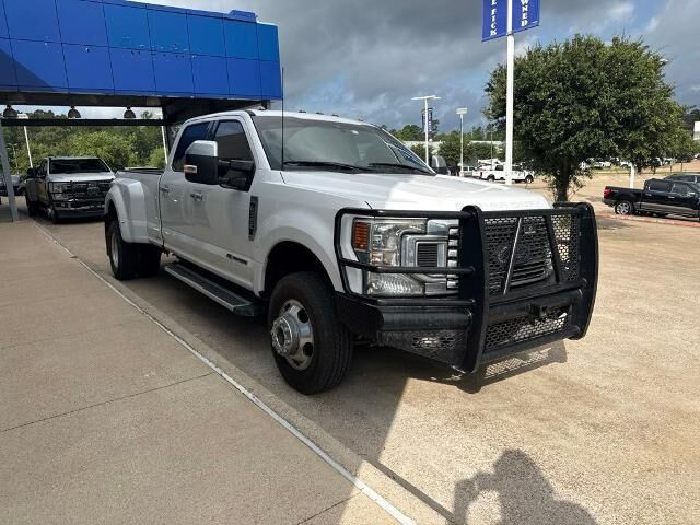 2022 Ford F-350 Super Duty XLT