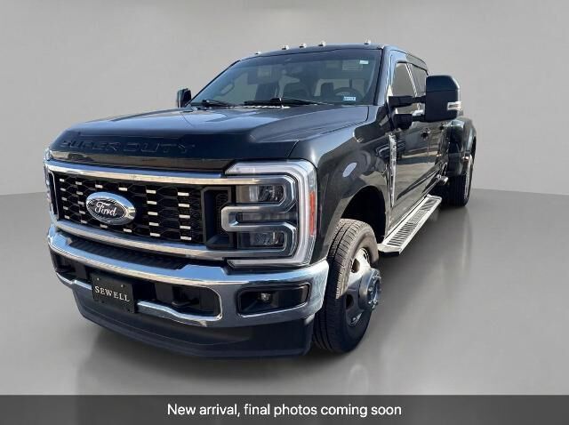 2023 Ford F-350 Super Duty Lariat