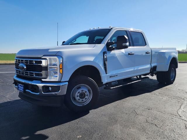 2024 Ford F-350 Super Duty XLT