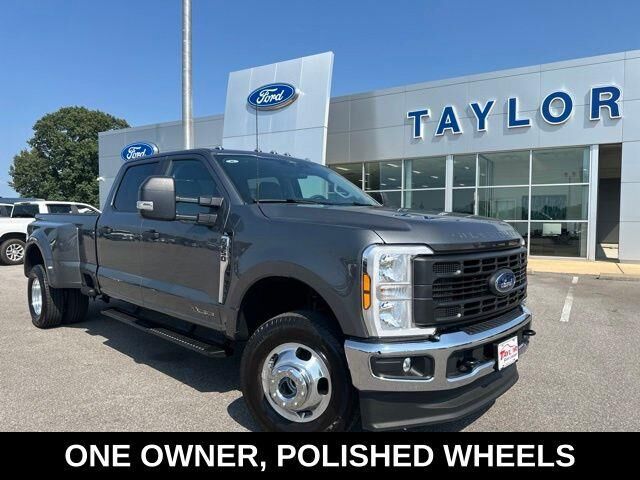 2026 Ford F-350 Super Duty XL