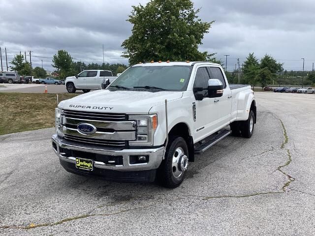 2019 Ford F-350 Super Duty Lariat