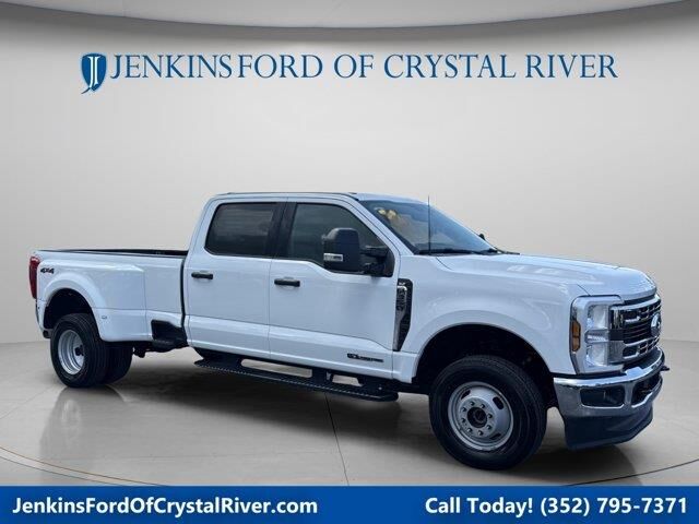 2026 Ford F-350 Super Duty XLT