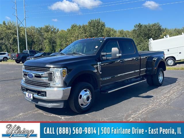 2019 Ford F-350 Super Duty XLT — photo 1 of 13