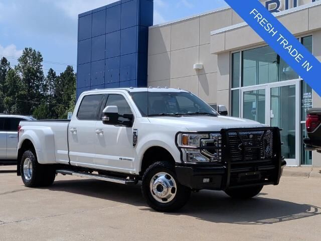 2022 Ford F-350 Super Duty Lariat
