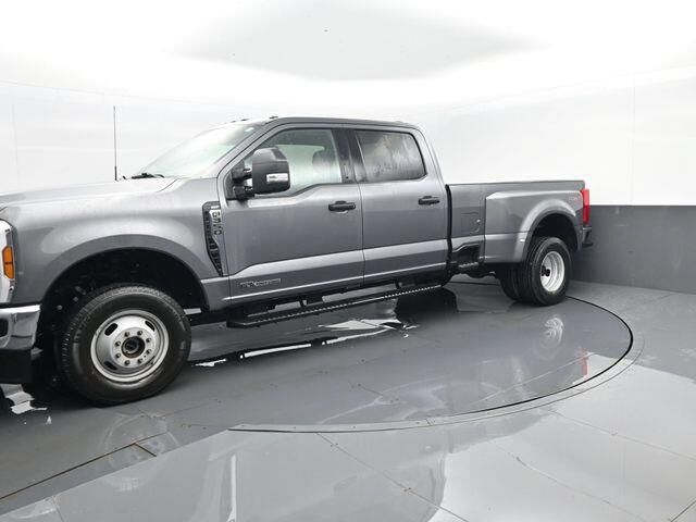 2024 Ford F-350 Super Duty XLT