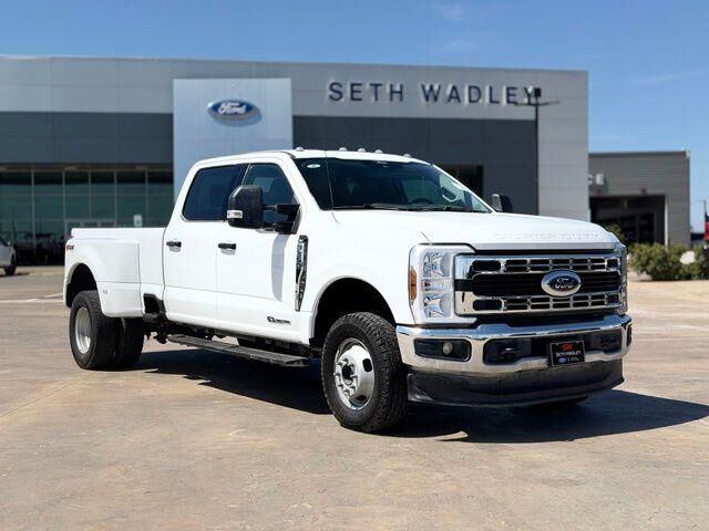 2025 Ford F-350 Super Duty XLT