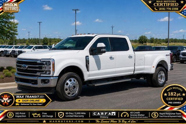 2025 Ford F-350 Super Duty Lariat