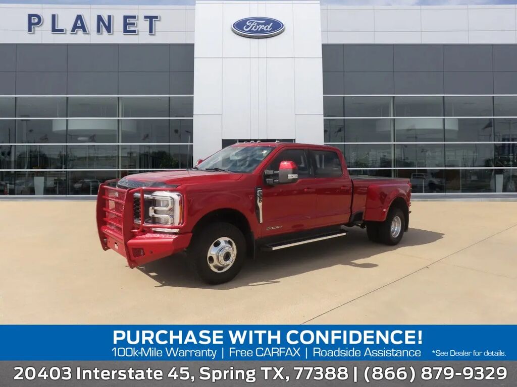 2023 Ford F-350 Super Duty Lariat — photo 1 of 13