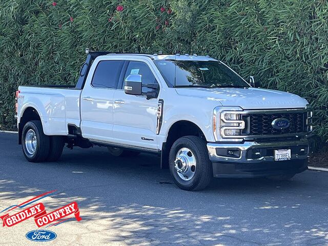 2024 Ford F-350 Super Duty Lariat