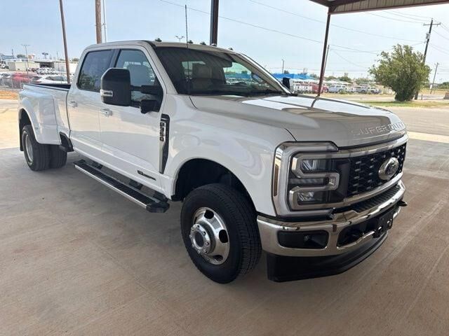 2024 Ford F-350 Super Duty Lariat