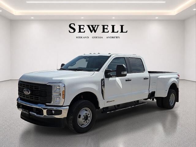 2025 Ford F-350 Super Duty XL
