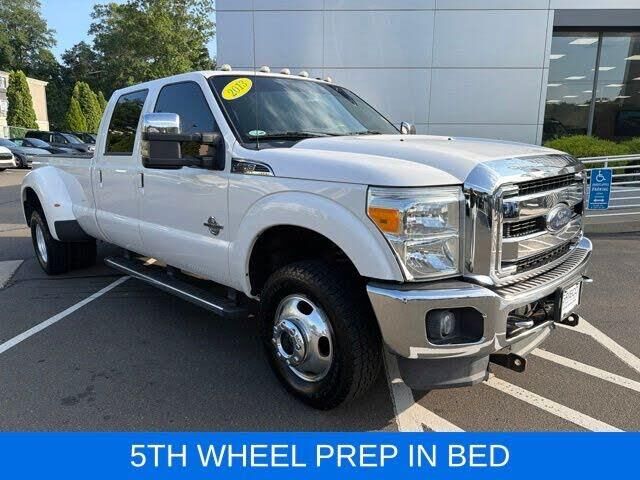 2013 Ford F-350 Super Duty Lariat