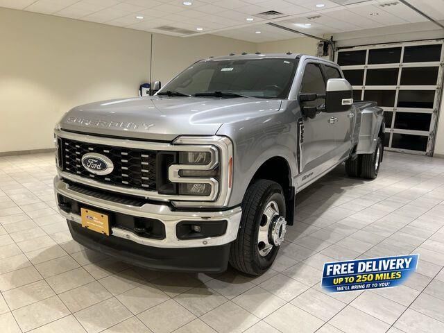 2023 Ford F-350 Super Duty Lariat