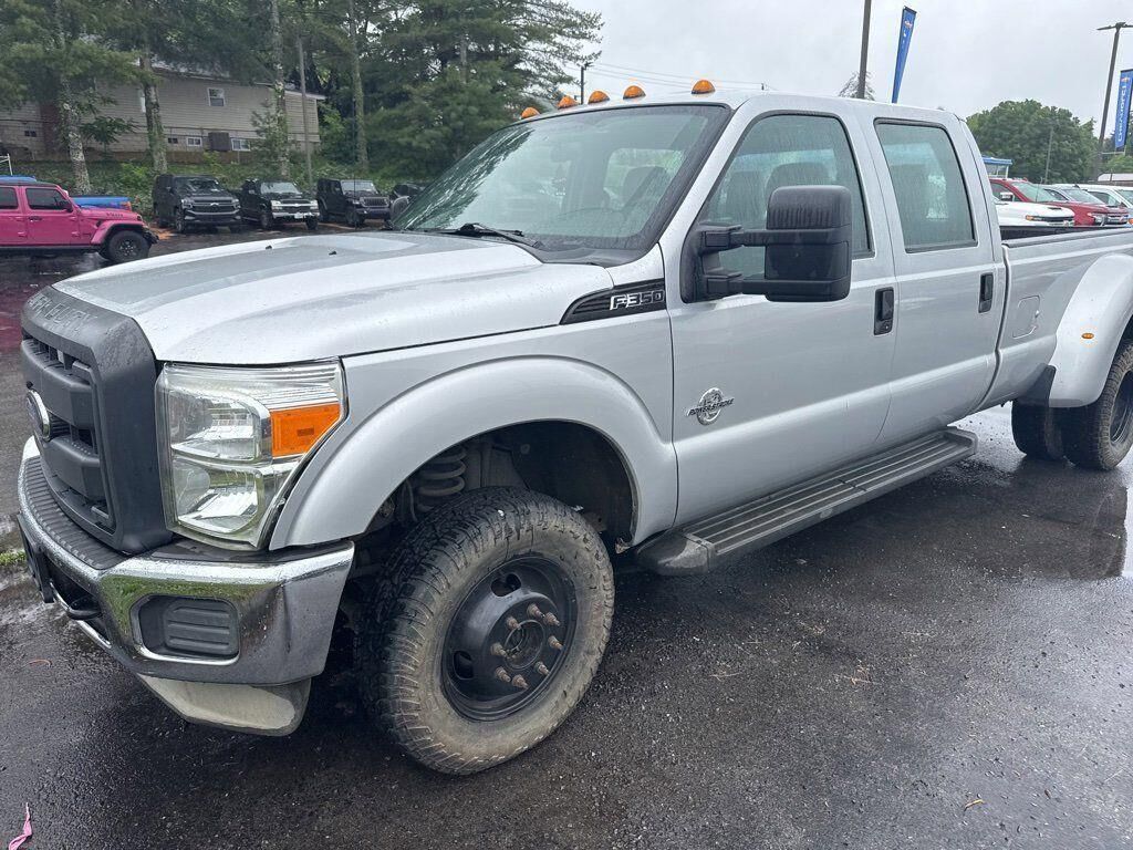 2012 Ford F-350 Super Duty XL — photo 1 of 8