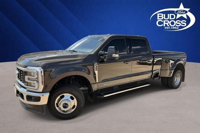 2024 Ford F-350 Super Duty Lariat