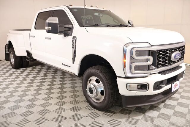 2024 Ford F-350 Super Duty Platinum