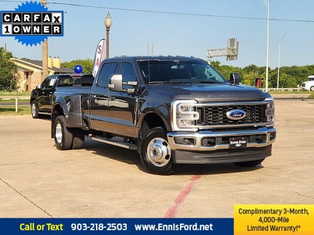 2025 Ford F-350 Super Duty Lariat