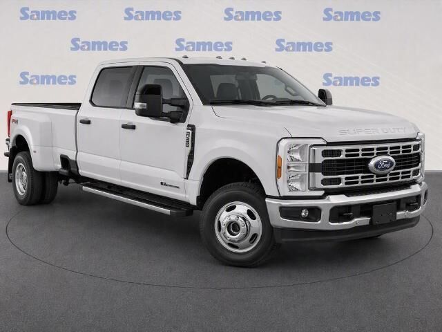 2026 Ford F-350 Super Duty XLT