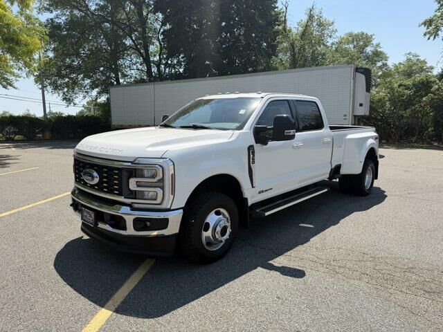 2024 Ford F-350 Super Duty Lariat