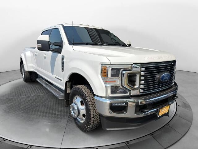 2022 Ford F-350 Super Duty Lariat