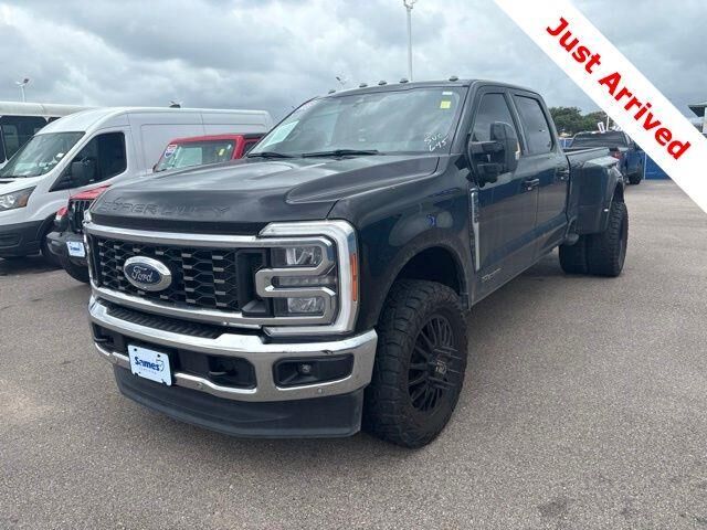 2023 Ford F-350 Super Duty Lariat