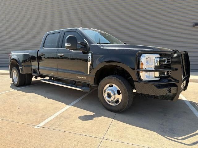 2025 Ford F-350 Super Duty XLT