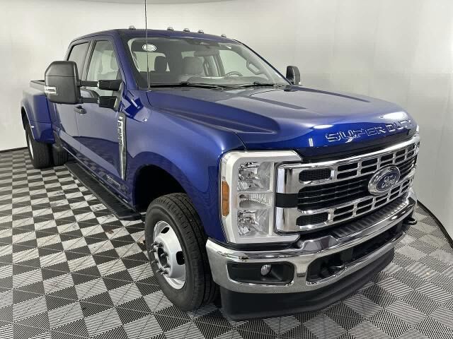2026 Ford F-350 Super Duty XLT