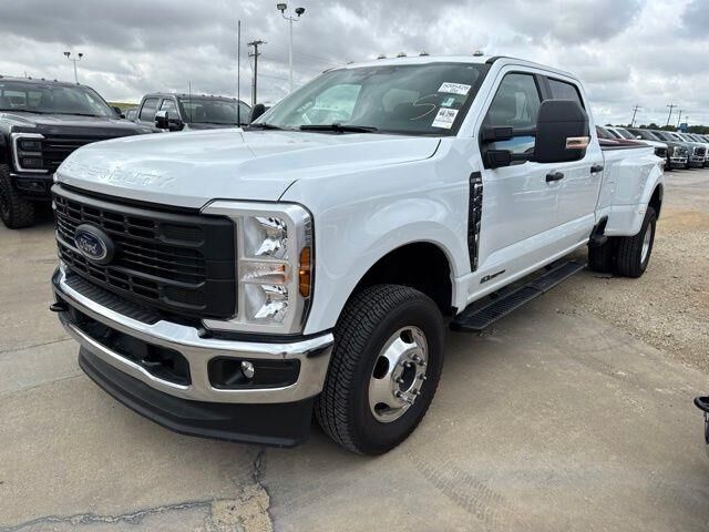 2026 Ford F-350 Super Duty XL — photo 1 of 13