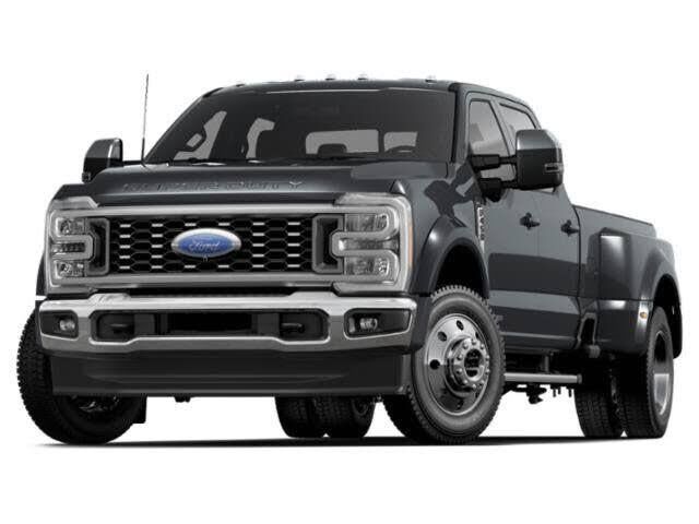 2023 Ford F-450 Super Duty Lariat — photo 1 of 1