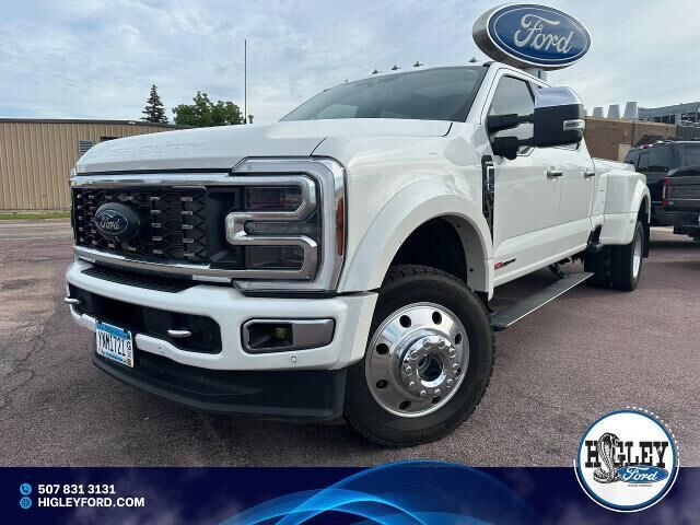 2024 Ford F-450 Super Duty Limited