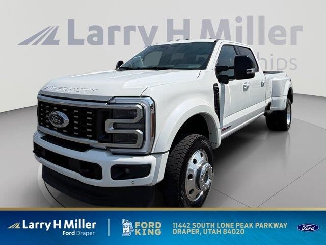 2026 Ford F-450 Super Duty Platinum