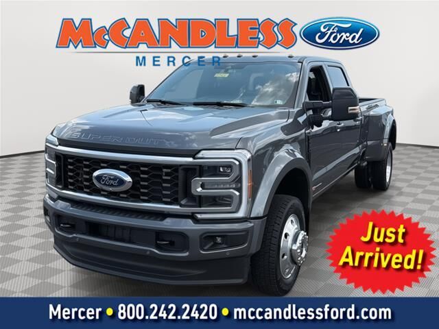 2026 Ford F-450 Super Duty Platinum