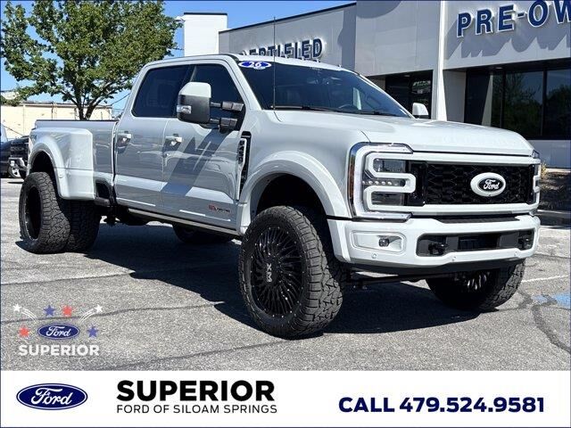 2026 Ford F-450 Super Duty Platinum