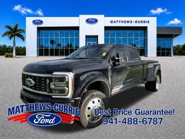 2026 Ford F-450 Super Duty Platinum