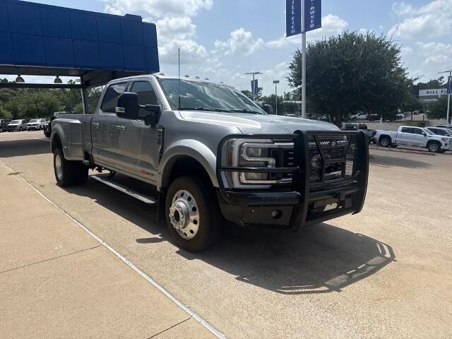 2024 Ford F-450 Super Duty Lariat