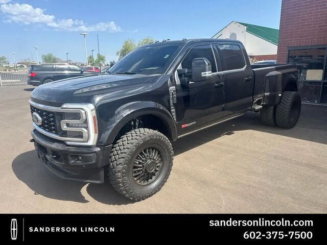 2025 Ford F-450 Super Duty King Ranch