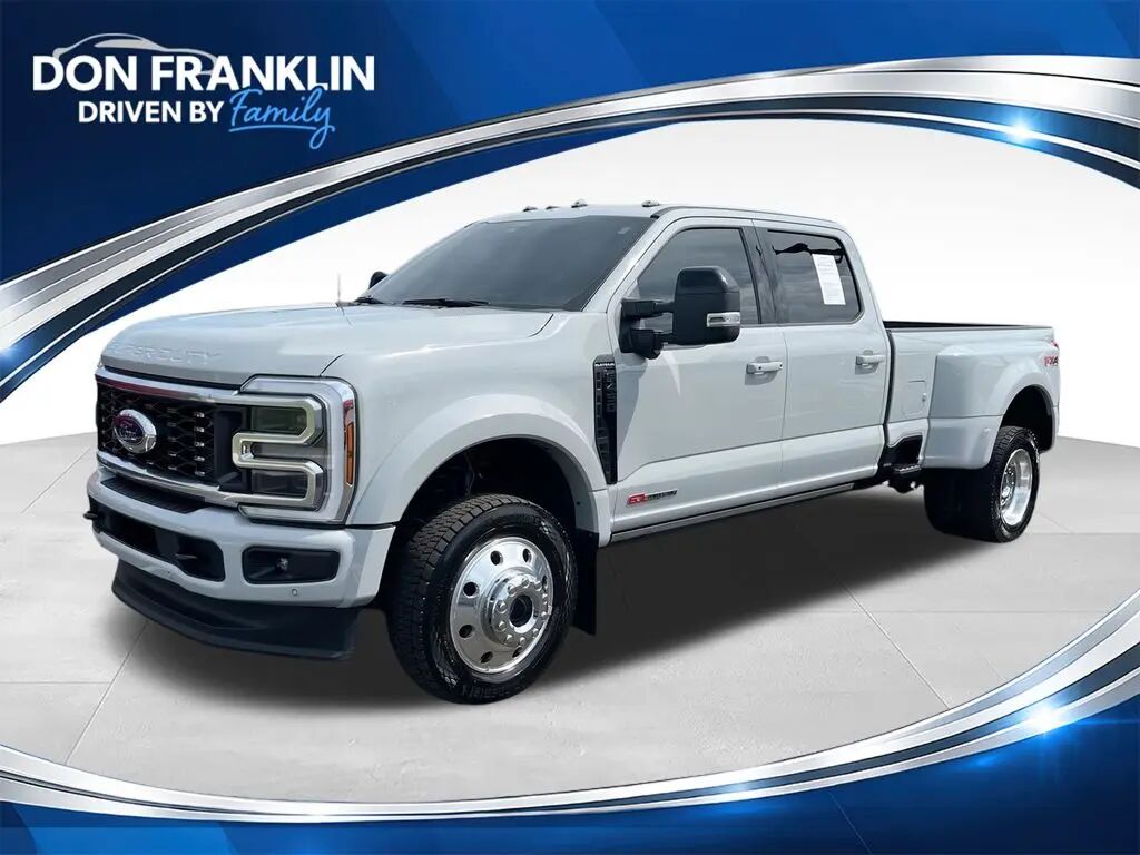 2025 Ford F-450 Super Duty Platinum — photo 1 of 13