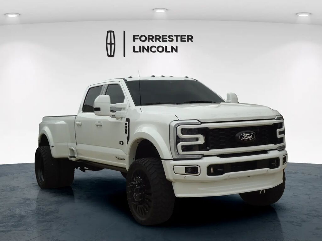 2024 Ford F-450 Super Duty Limited — photo 1 of 26