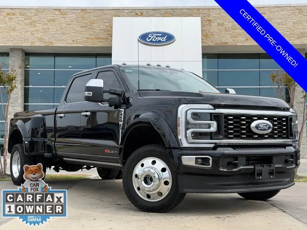 2026 Ford F-450 Super Duty Platinum — photo 1 of 13