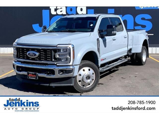 2026 Ford F-450 Super Duty Lariat