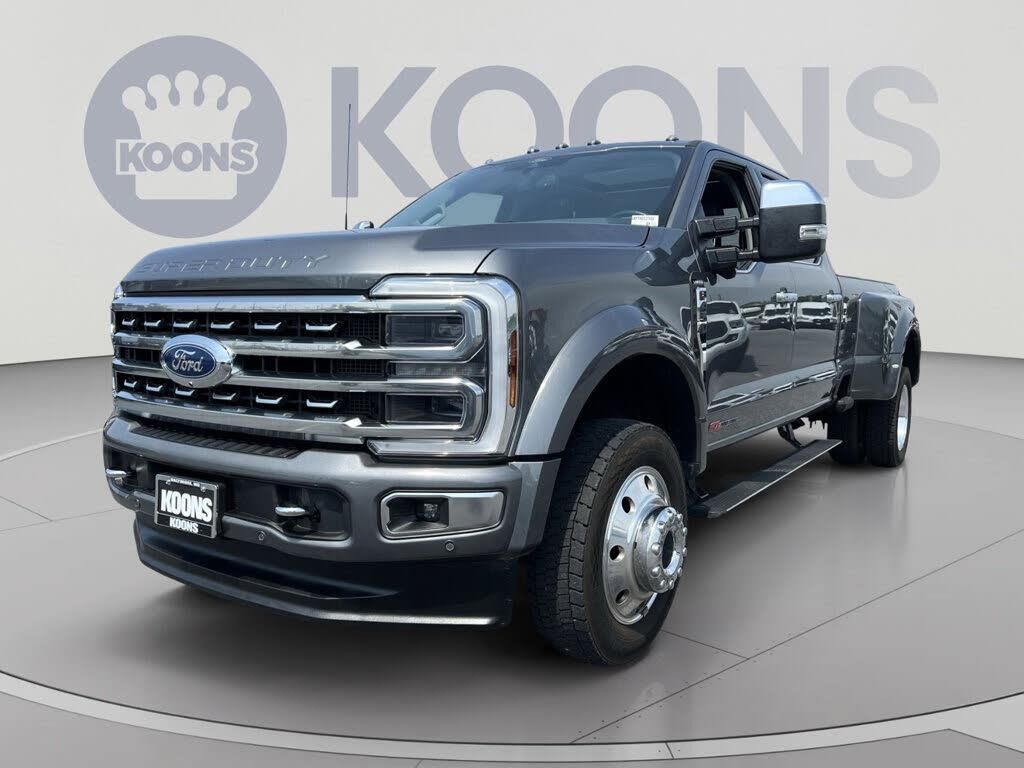 2024 Ford F-450 Super Duty XL — photo 1 of 1