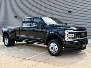 2026 Ford F-450 Super Duty Platinum